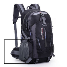 PENGWEI Dorsal Breathable 40L Camping Backpack